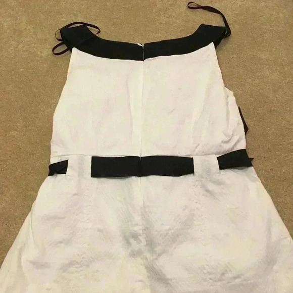 Studio 1 Tank Sz 8 - Picture 5 of 5